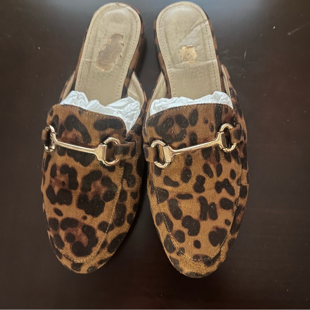 Women's Leopard Print Loafers size 5